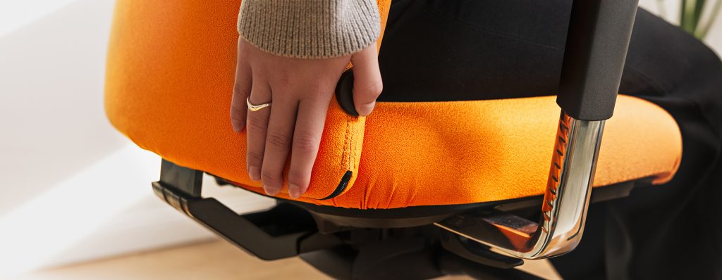 Ergonomischen Bürostuhl richtig an Körpergröße und Sitzposition einstellen